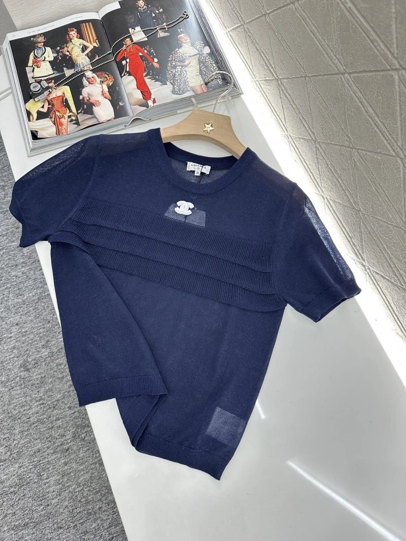 RelaxedFit Chanel T-Shirts 108597