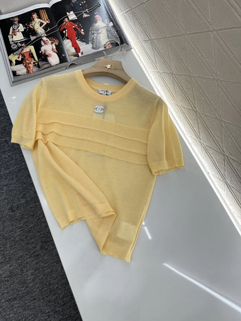 Trendy Chanel T-Shirts 108604