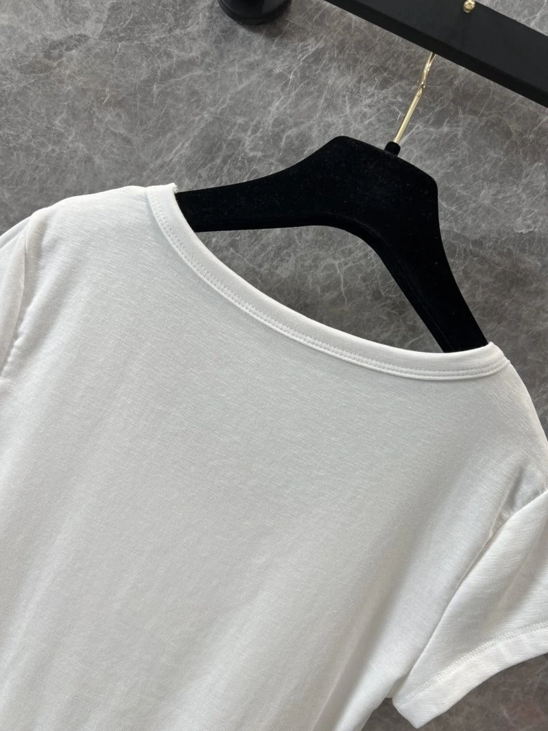 Chanel T-Shirts Trendy 108602