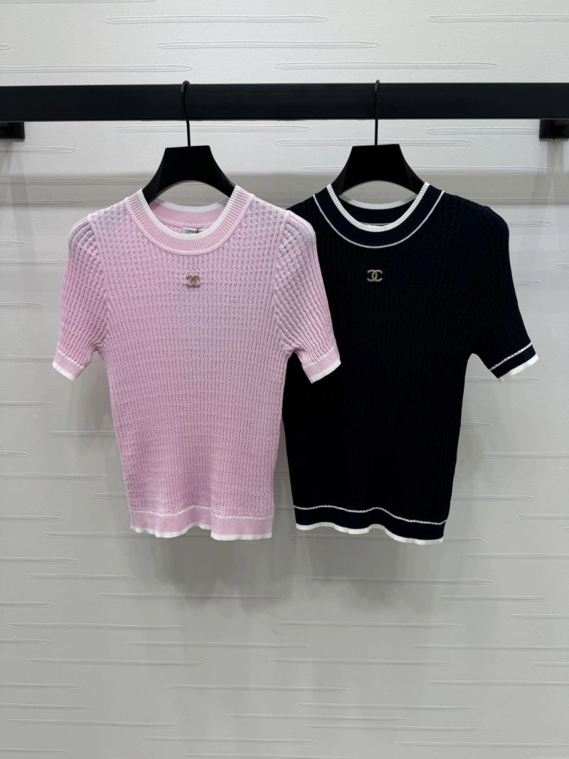 Packable Chanel T-Shirts 108582