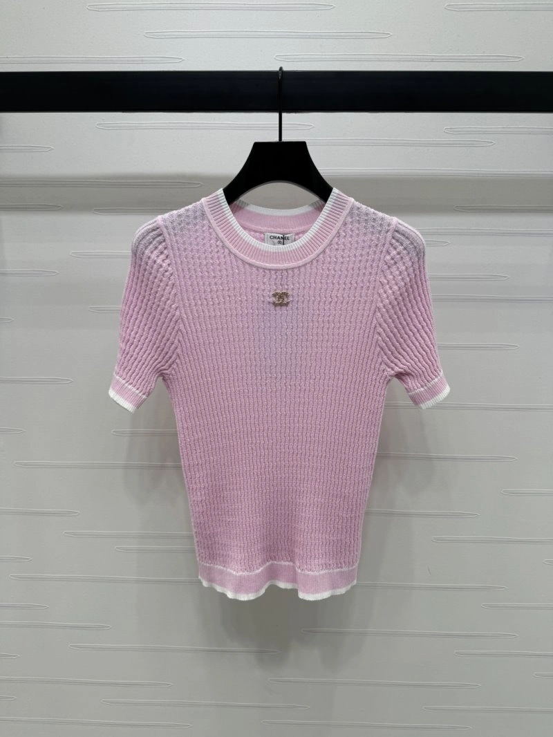 Packable Chanel T-Shirts 108582
