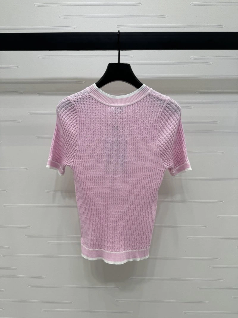 Packable Chanel T-Shirts 108582