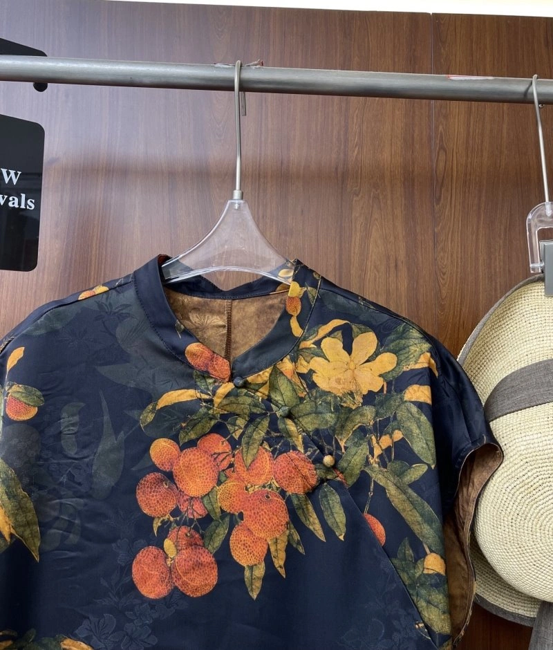 Chanel T-Shirts Refined 108574