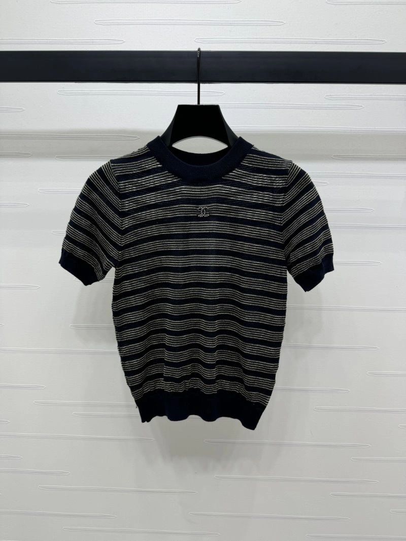 Chanel T-Shirts ZipUp 108570