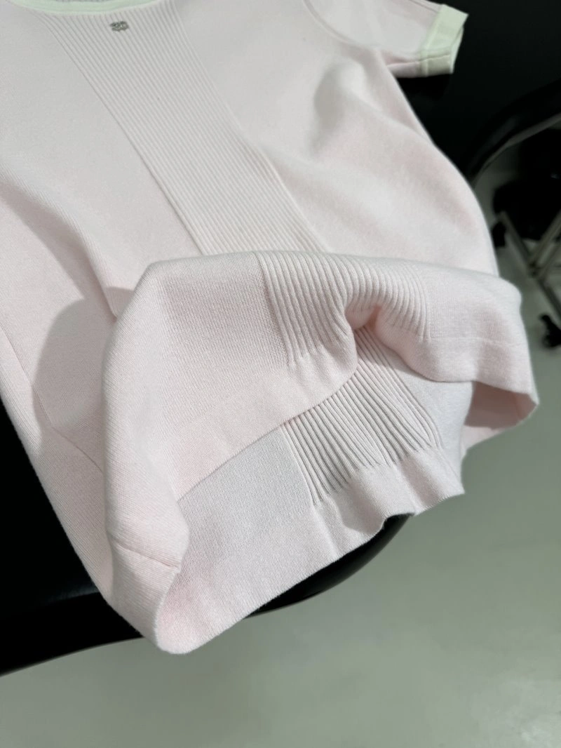 ZipUp Chanel T-Shirts 108563