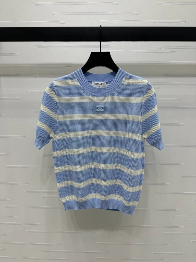 Neat Chanel T-Shirts 108560
