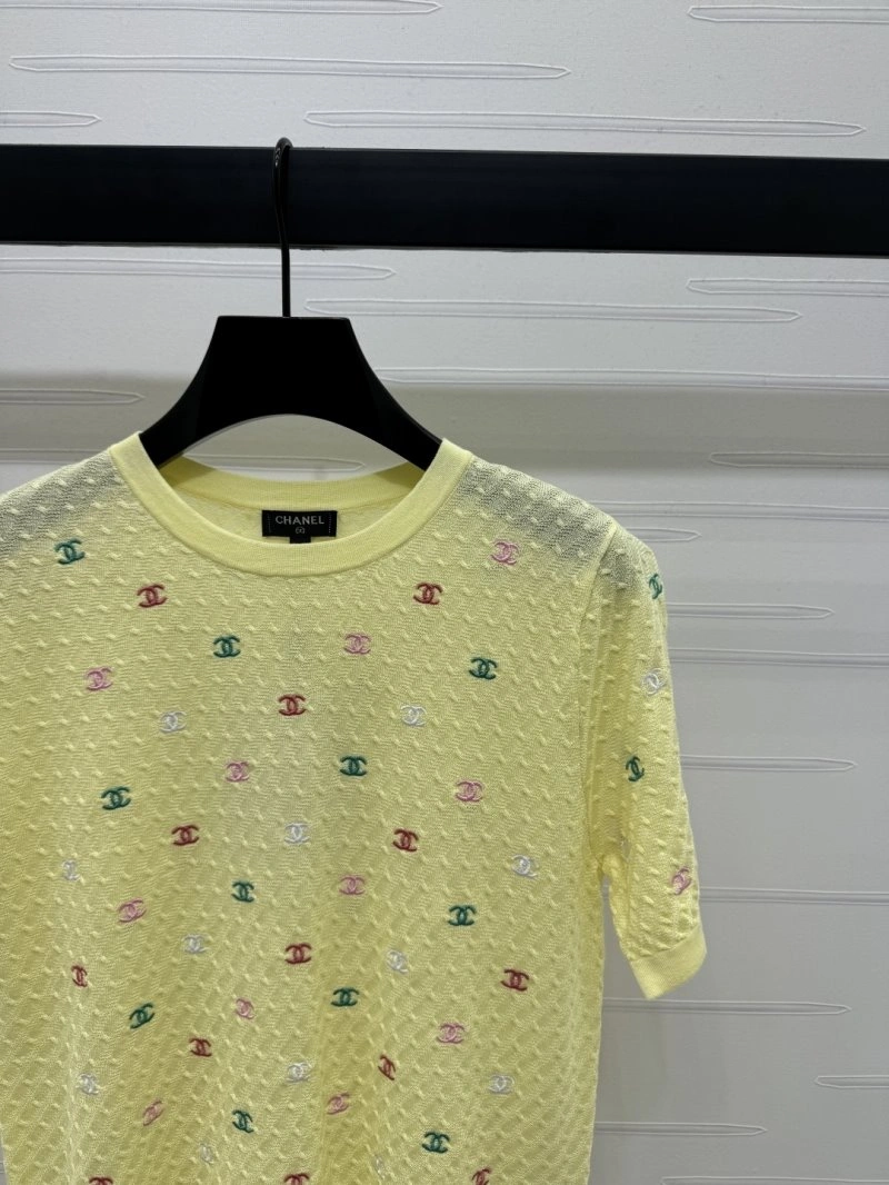 Chanel T-Shirts Trendsetting 108556