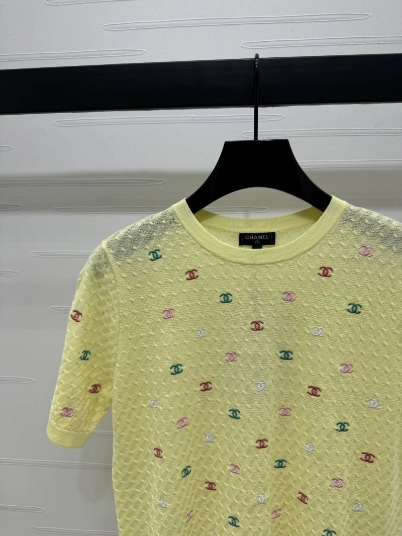 Chanel T-Shirts Trendsetting 108556