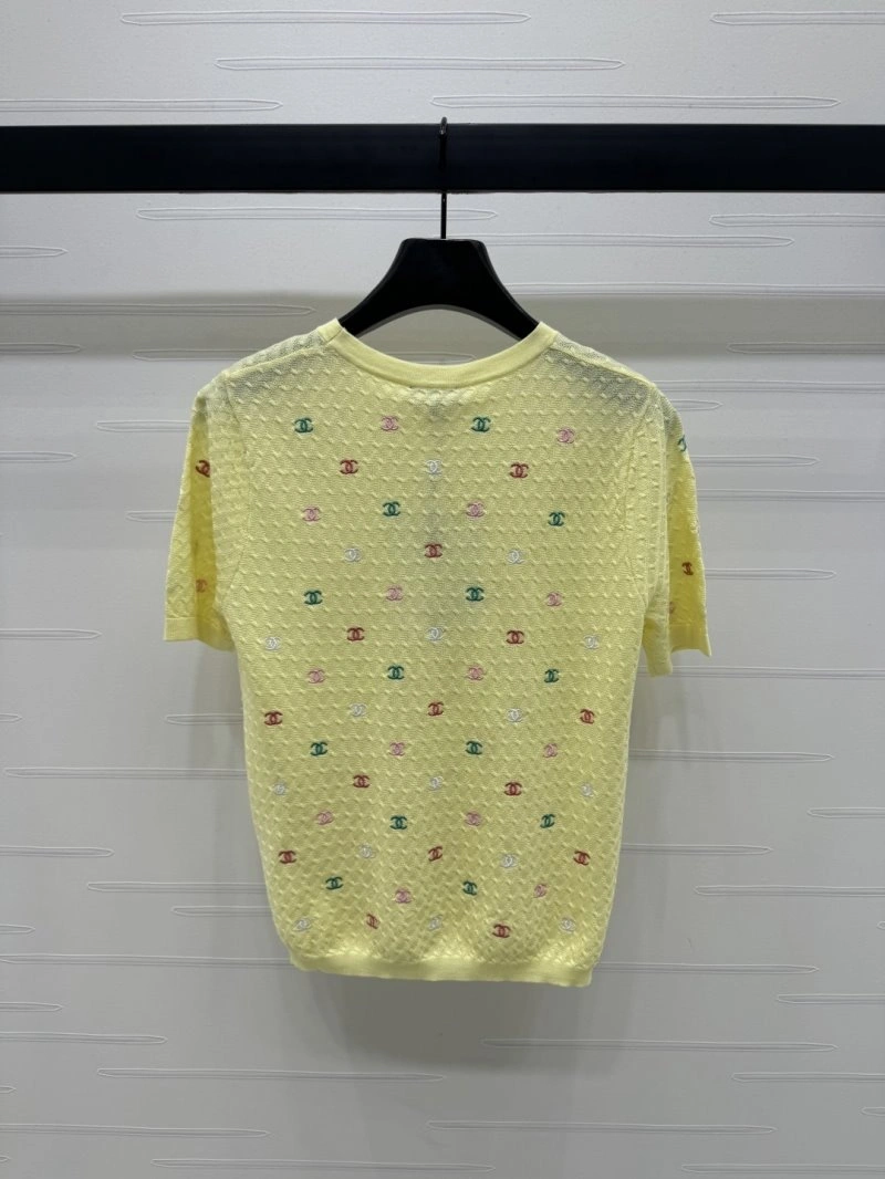 Chanel T-Shirts Trendsetting 108556
