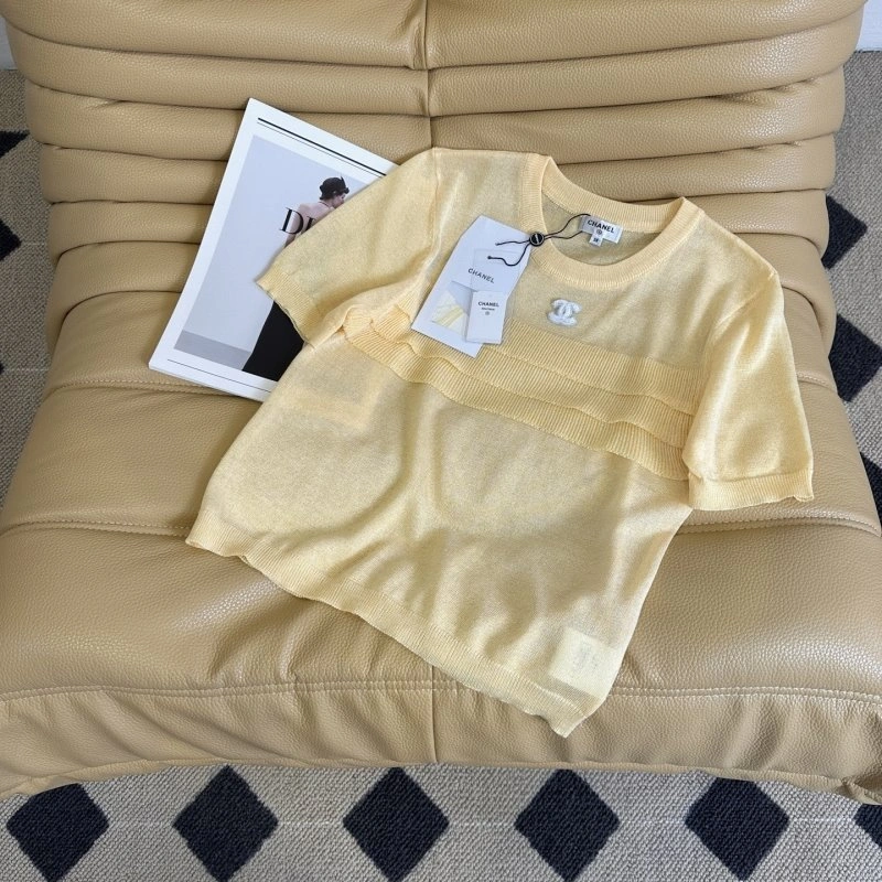 SoftTouch Chanel T-Shirts 108555