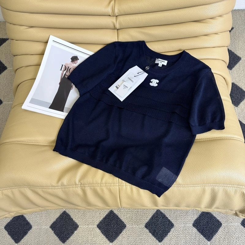 SoftTouch Chanel T-Shirts 108555