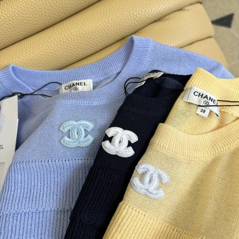 SoftTouch Chanel T-Shirts 108555