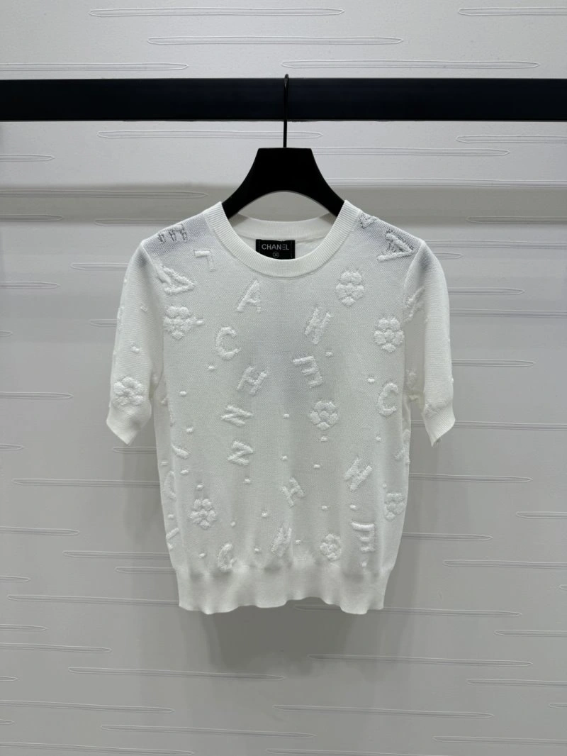 Chanel T-Shirts Elegant 110332