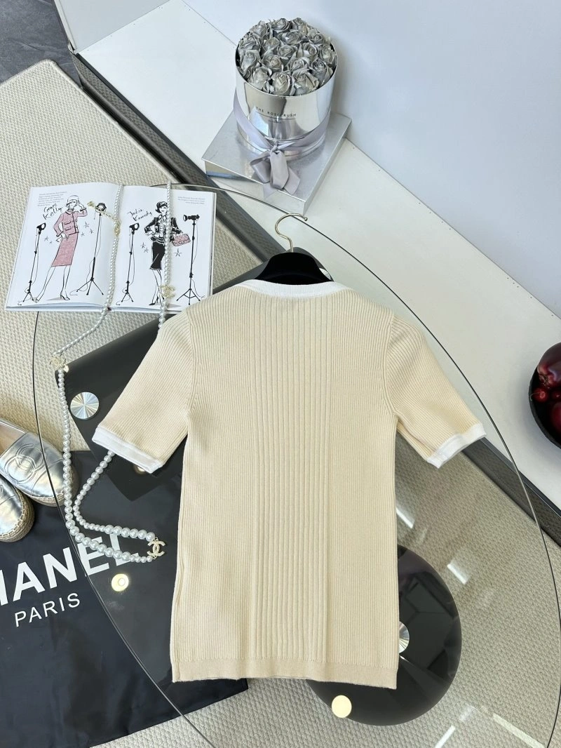 Chanel T-Shirts SmoothTexture 110357