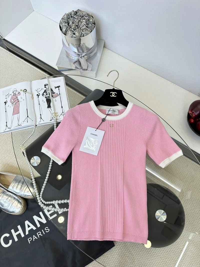 Chanel T-Shirts SmoothTexture 110357
