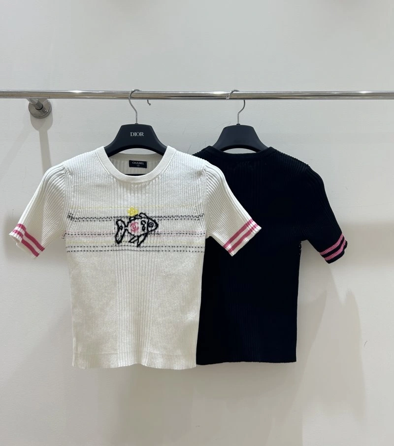 Chanel T-Shirts FastDry 110358