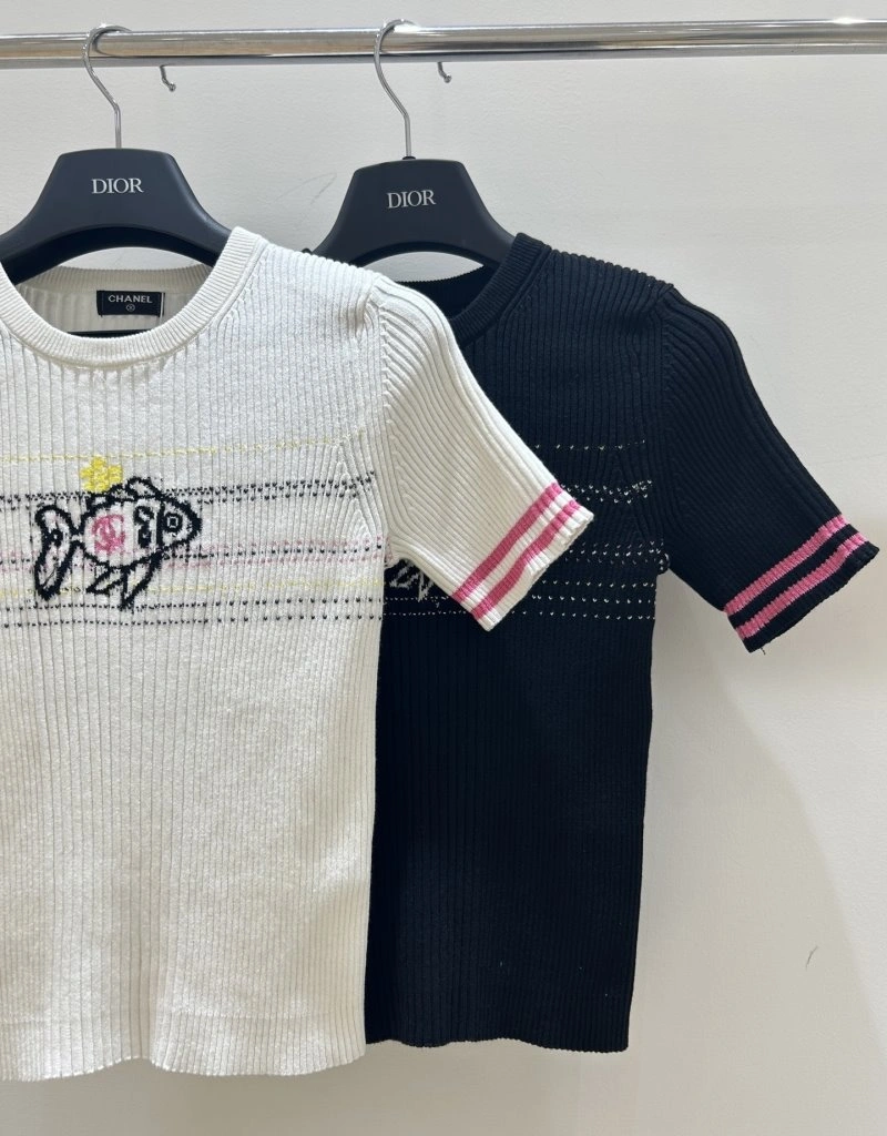 Chanel T-Shirts FastDry 110358