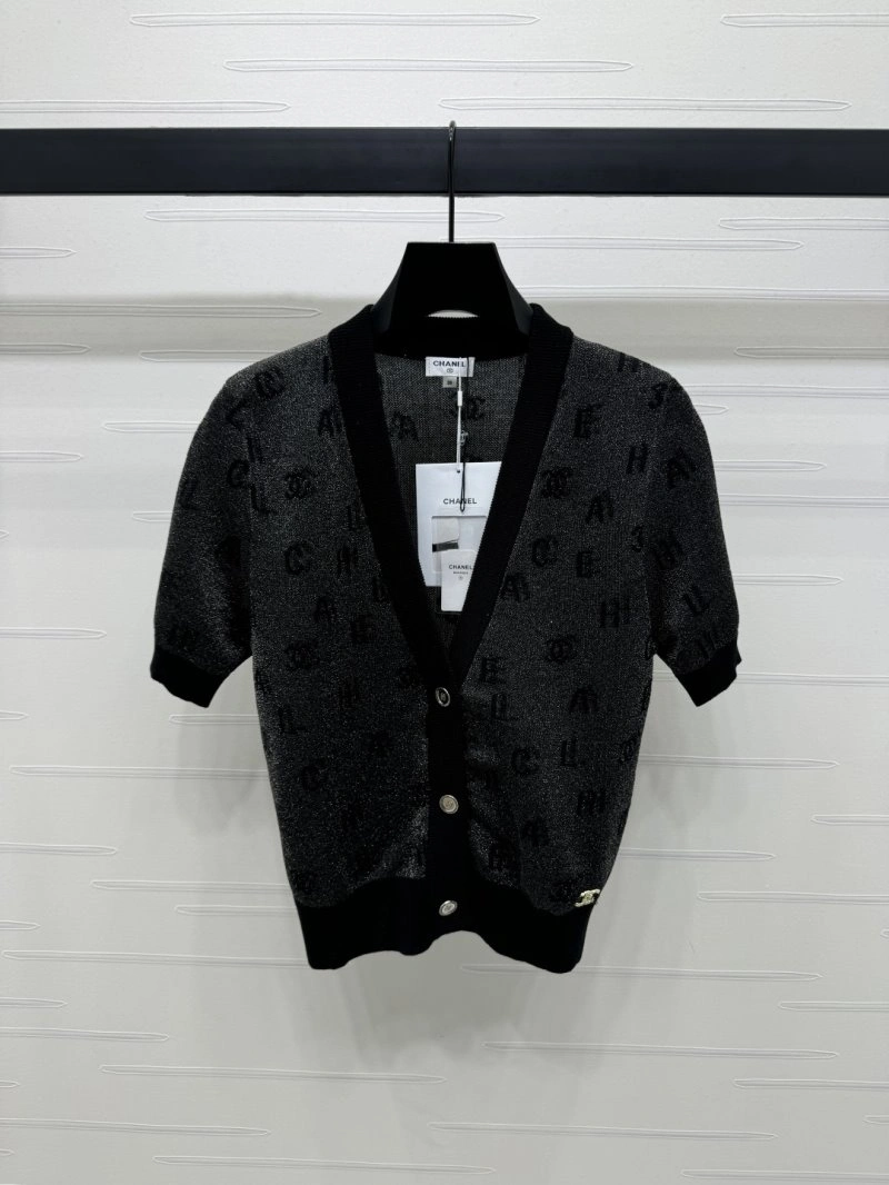 Refined Chanel T-Shirts 110321