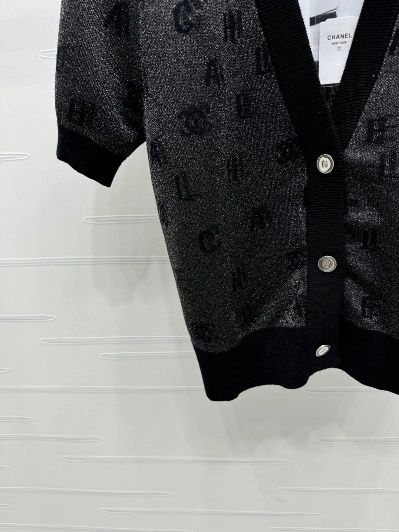 Refined Chanel T-Shirts 110321