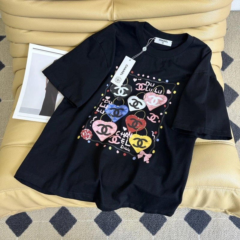 Chanel T-Shirts Versatile 110317