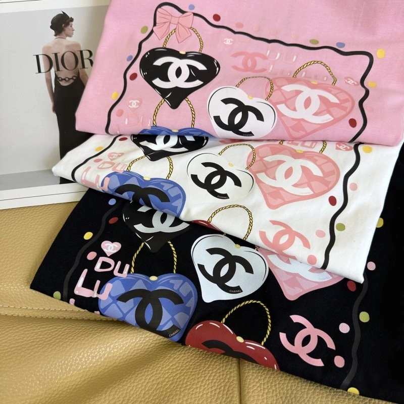 Chanel T-Shirts Versatile 110317