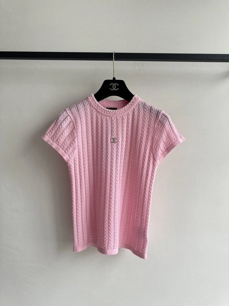 Contemporary Chanel T-Shirts 110290