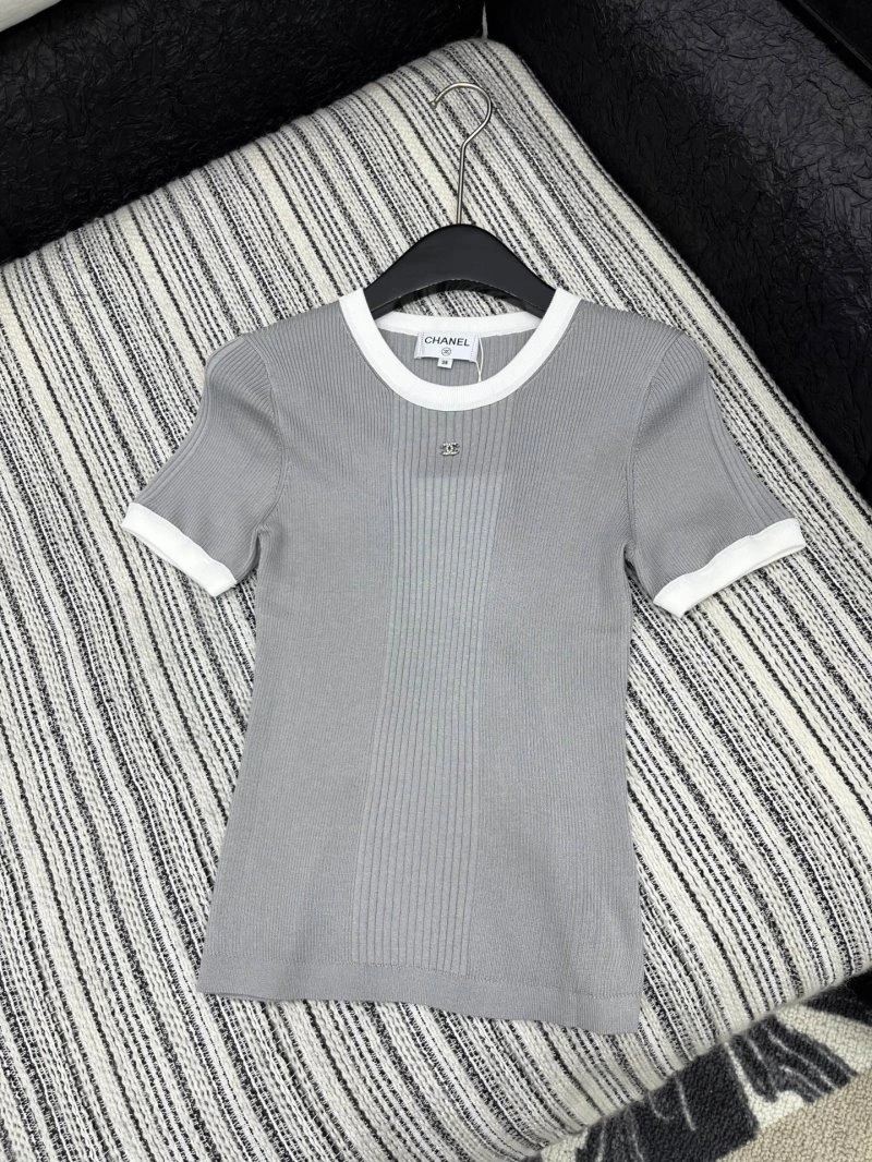 Upgraded Chanel T-Shirts 110287