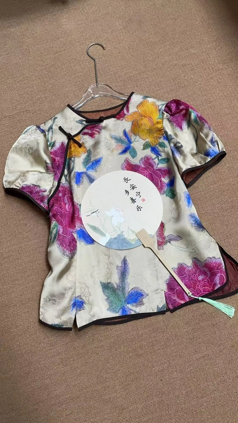 Comfortable Chanel T-Shirts 110314
