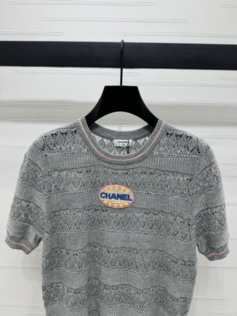 Chanel T-Shirts Lightweight 110291