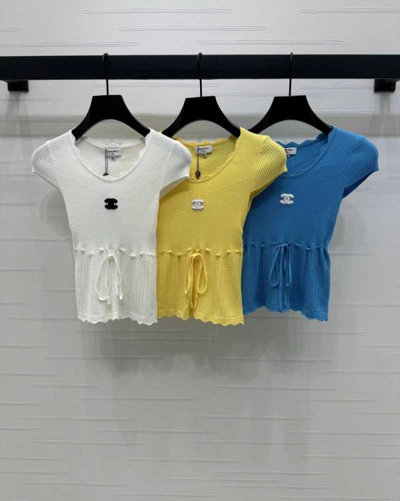 Chanel T-Shirts Bold 110277