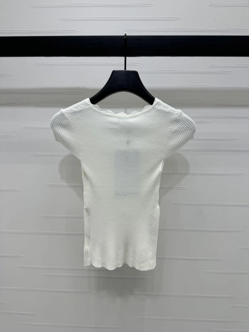 Chanel T-Shirts Bold 110277