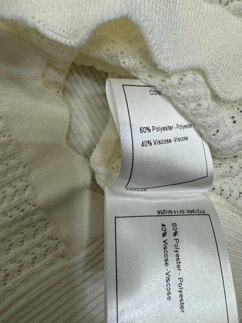 Chanel T-Shirts Bold 110277