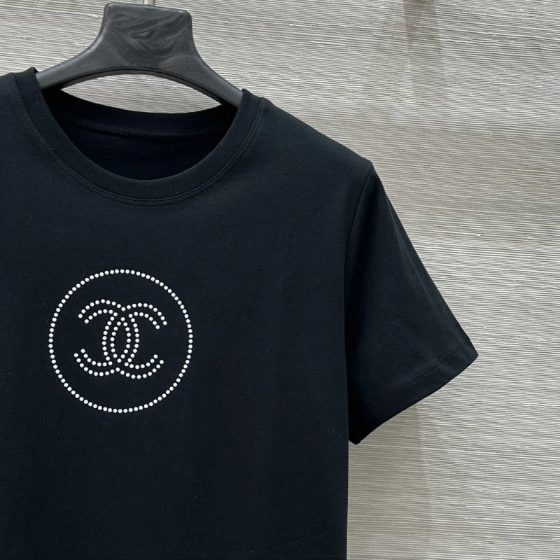 Stylish Chanel T-Shirts 110272