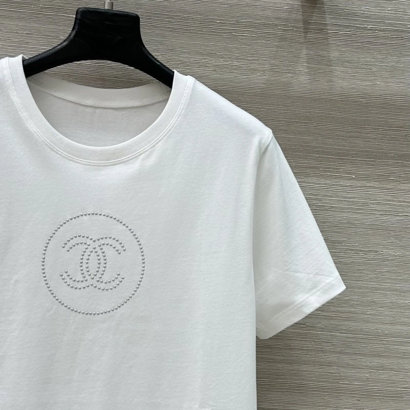 Vibrant Chanel T-Shirts 110256
