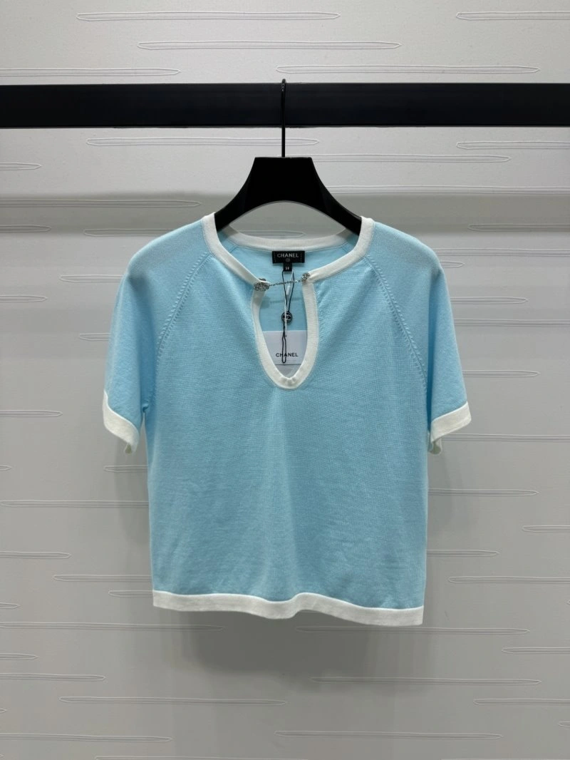 Flexible Chanel T-Shirts 110260
