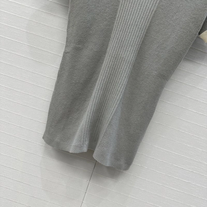 Chanel T-Shirts Resilient 110258