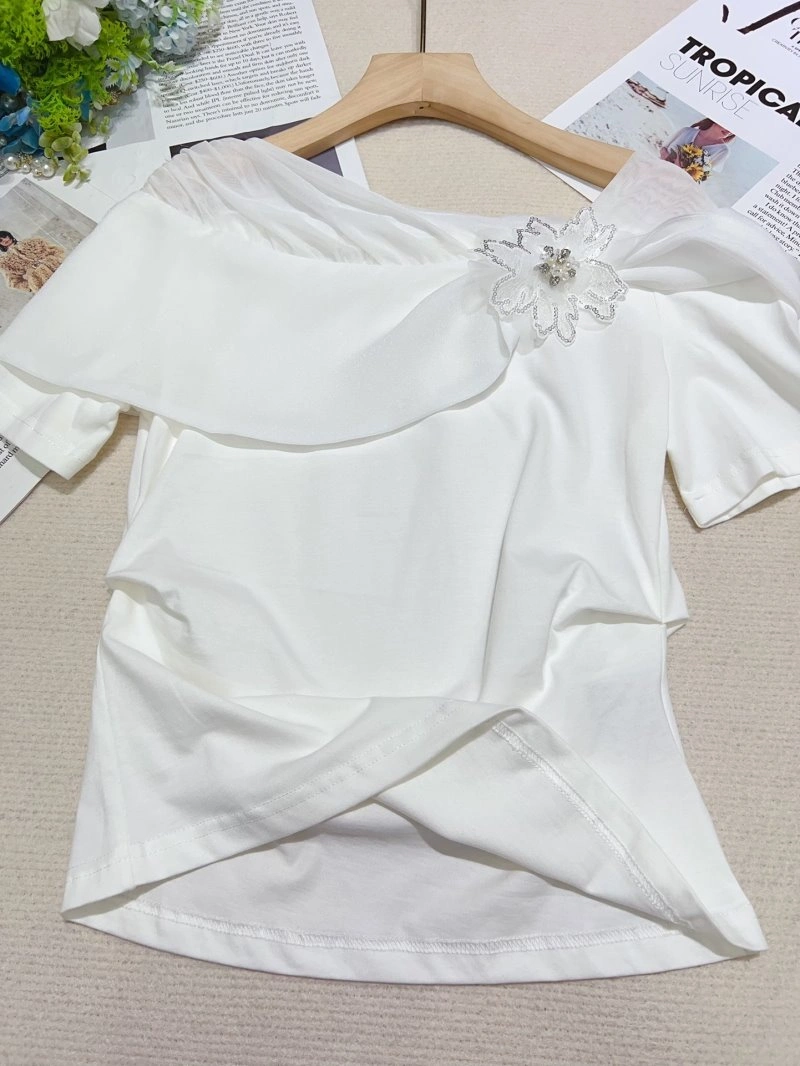 Chanel T-Shirts ModernLook 110255