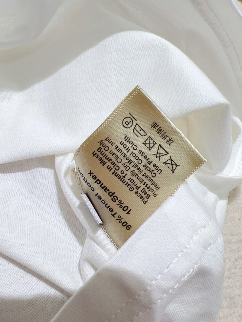 Durable Chanel T-Shirts 110262