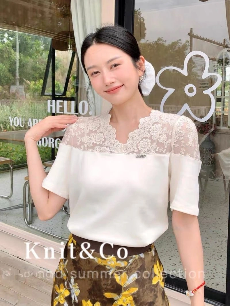 Snug Chanel T-Shirts 110263