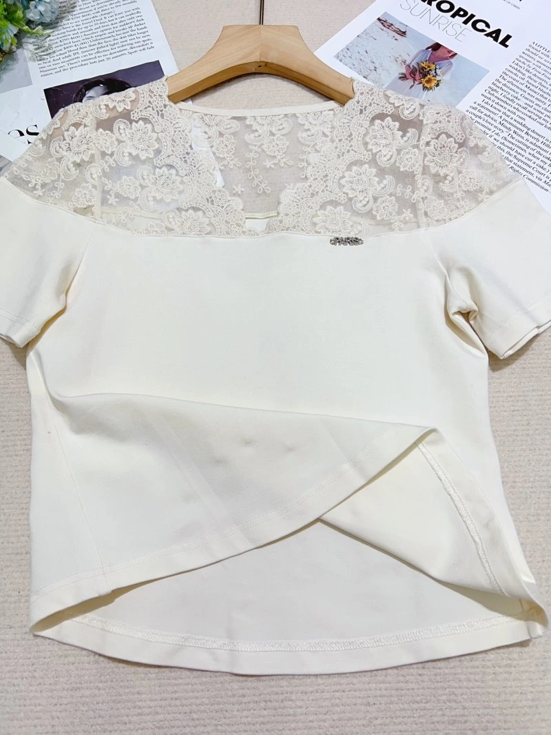 Snug Chanel T-Shirts 110263