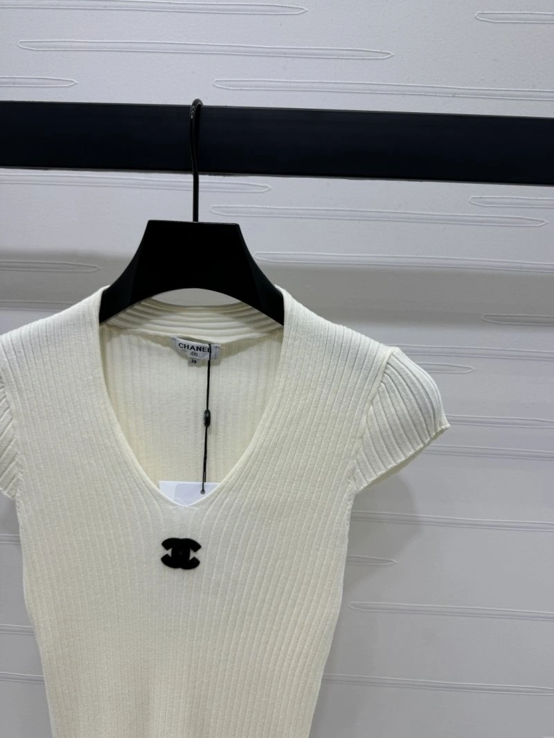Chanel T-Shirts Chic 110245