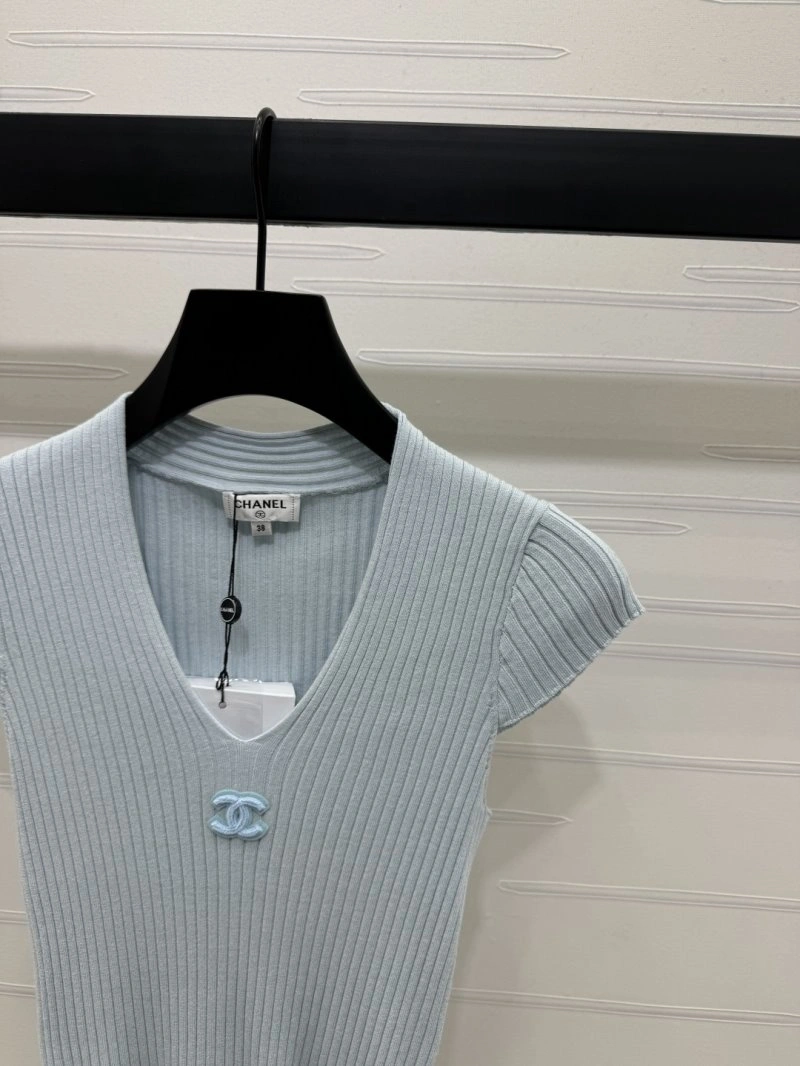 Resilient Chanel T-Shirts 110237