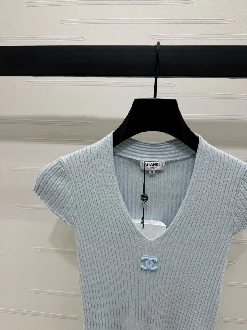 Resilient Chanel T-Shirts 110237