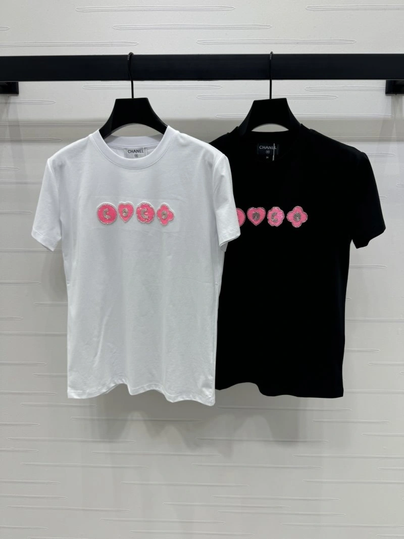 Seasonal Chanel T-Shirts 110234