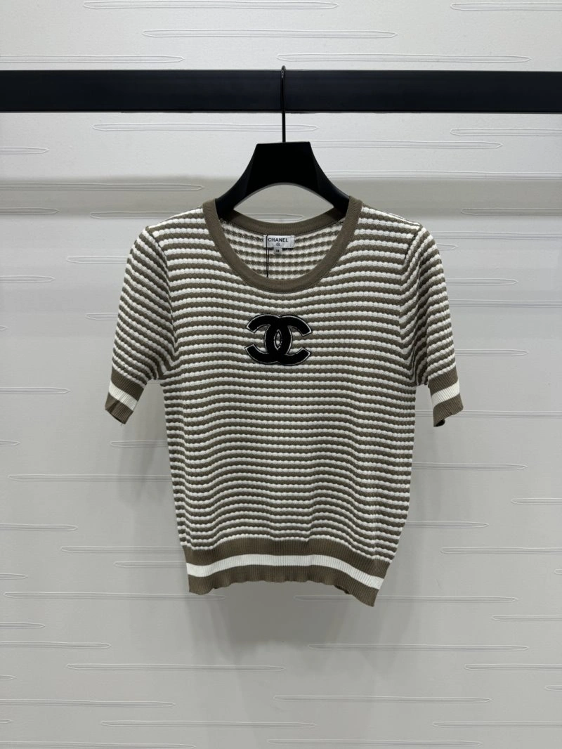 Youthful Chanel T-Shirts 110232