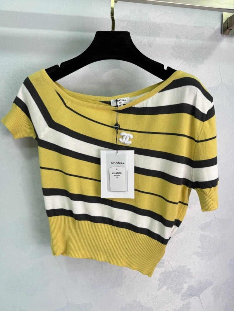 Chanel T-Shirts Packable 110222