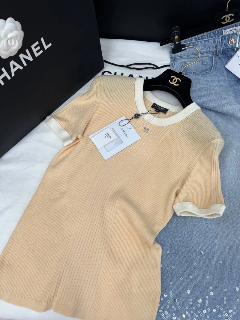 Chanel T-Shirts Elegant 110205