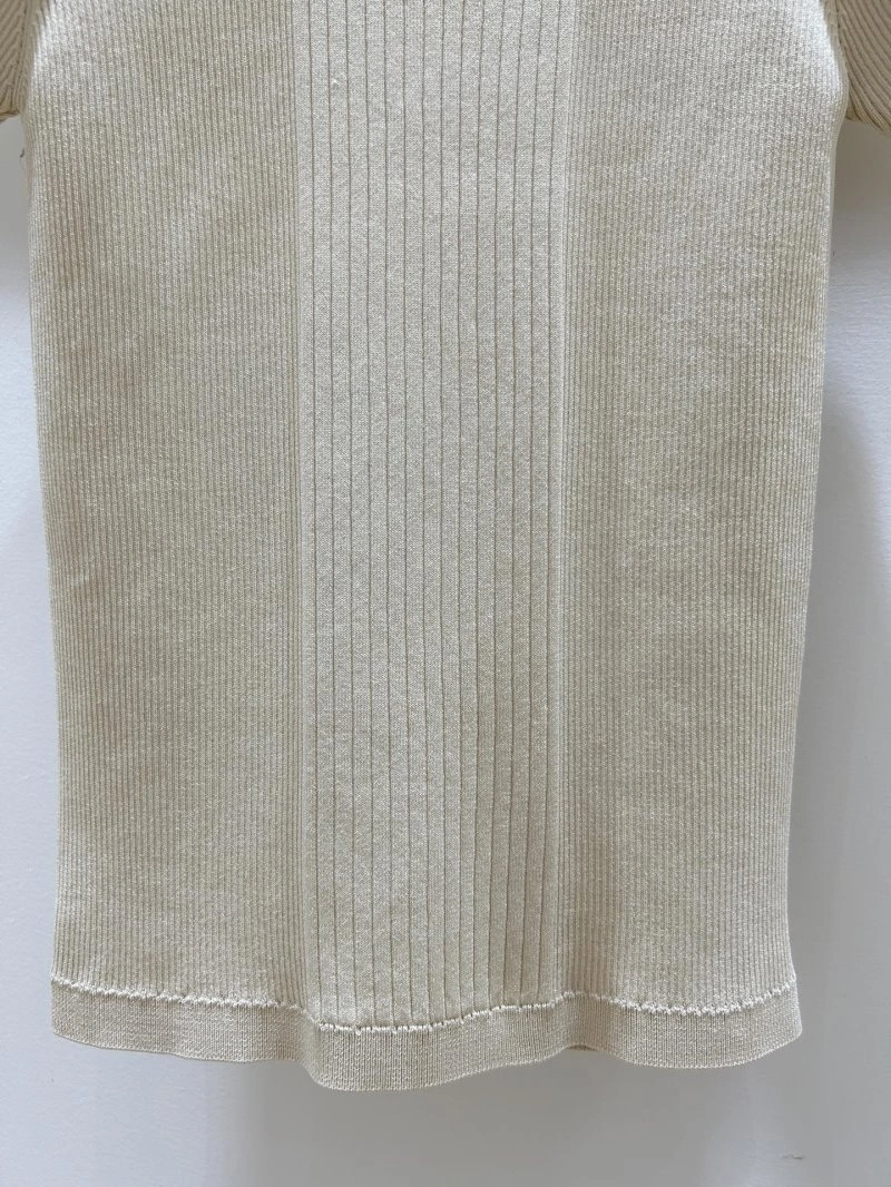 Chanel T-Shirts Durable 110212