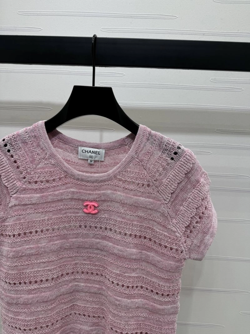 Reliable Chanel T-Shirts 110195