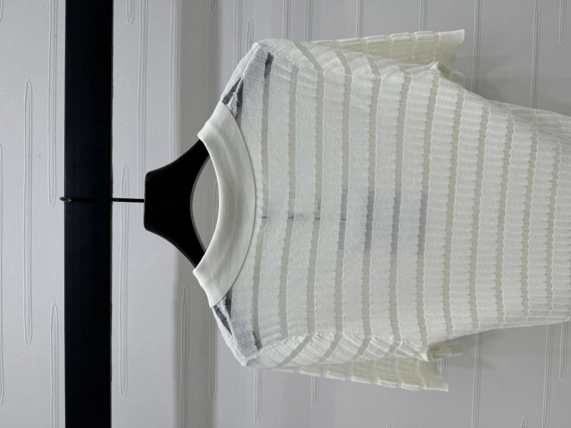 Flexible Chanel T-Shirts 110191
